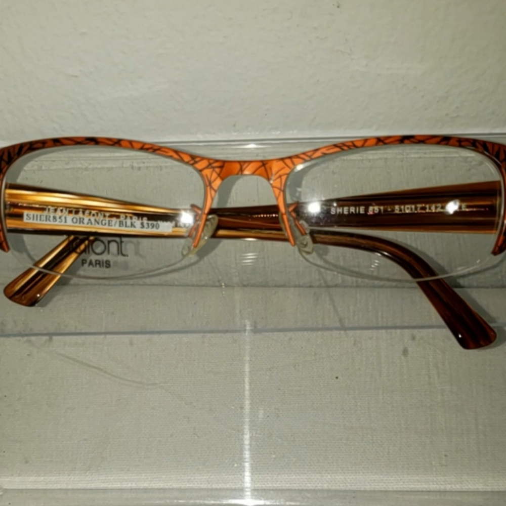 Designer eyeglass frames - Picture 2 of 4